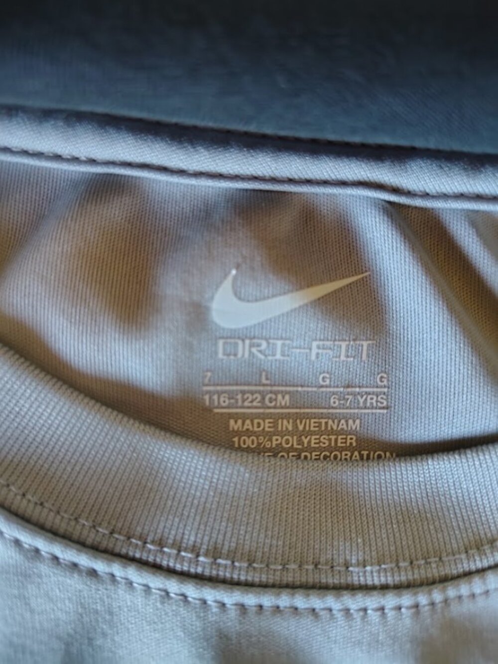 Nike shirts size 6 - Picture 2 of 2
